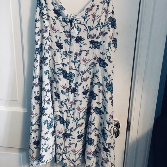 AE Floral Spaghetti Strap Dress 🌸🌸🌸 - Picture 1 of 4